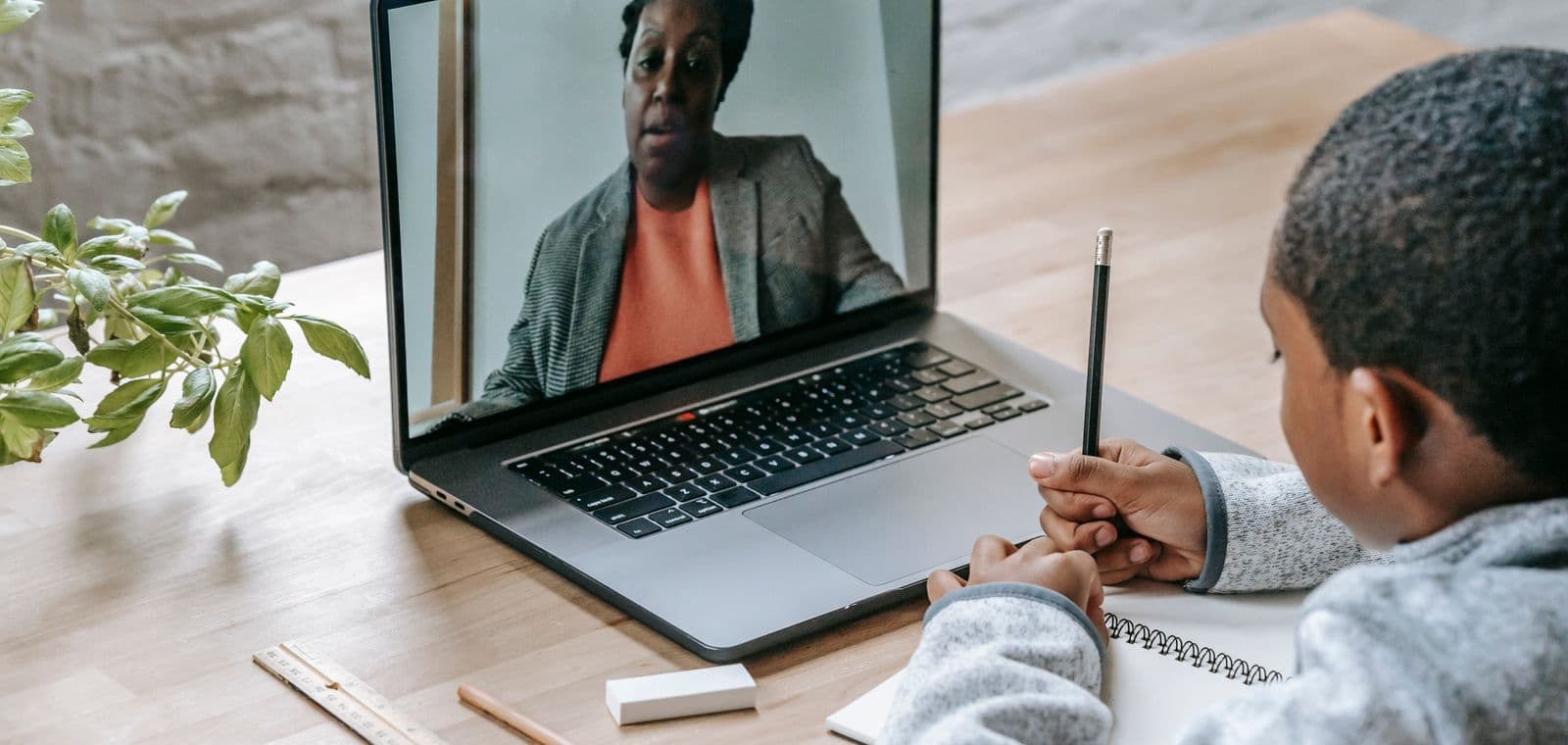 One-on-one online tutoring session